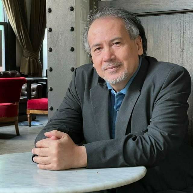Foto del Lic. Fabián Torres